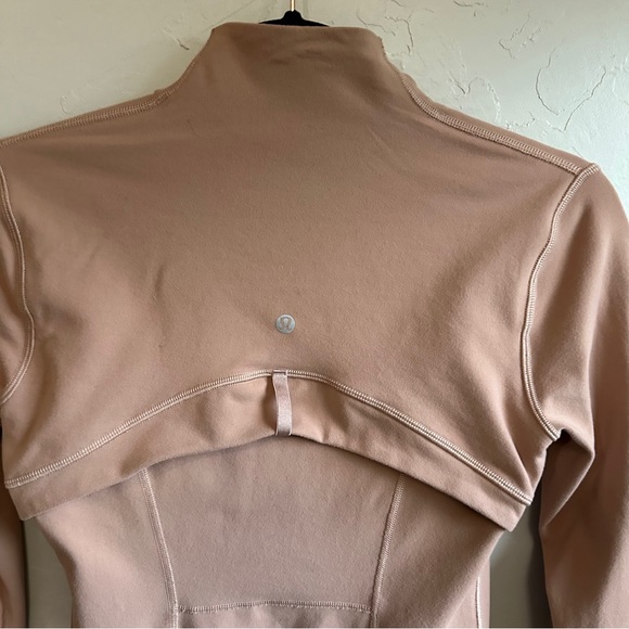 Lululemon Define Jacket *Luon Maybe Pink Clay Size 6 Very Light Pinkish Tan - Picture 6 of 15